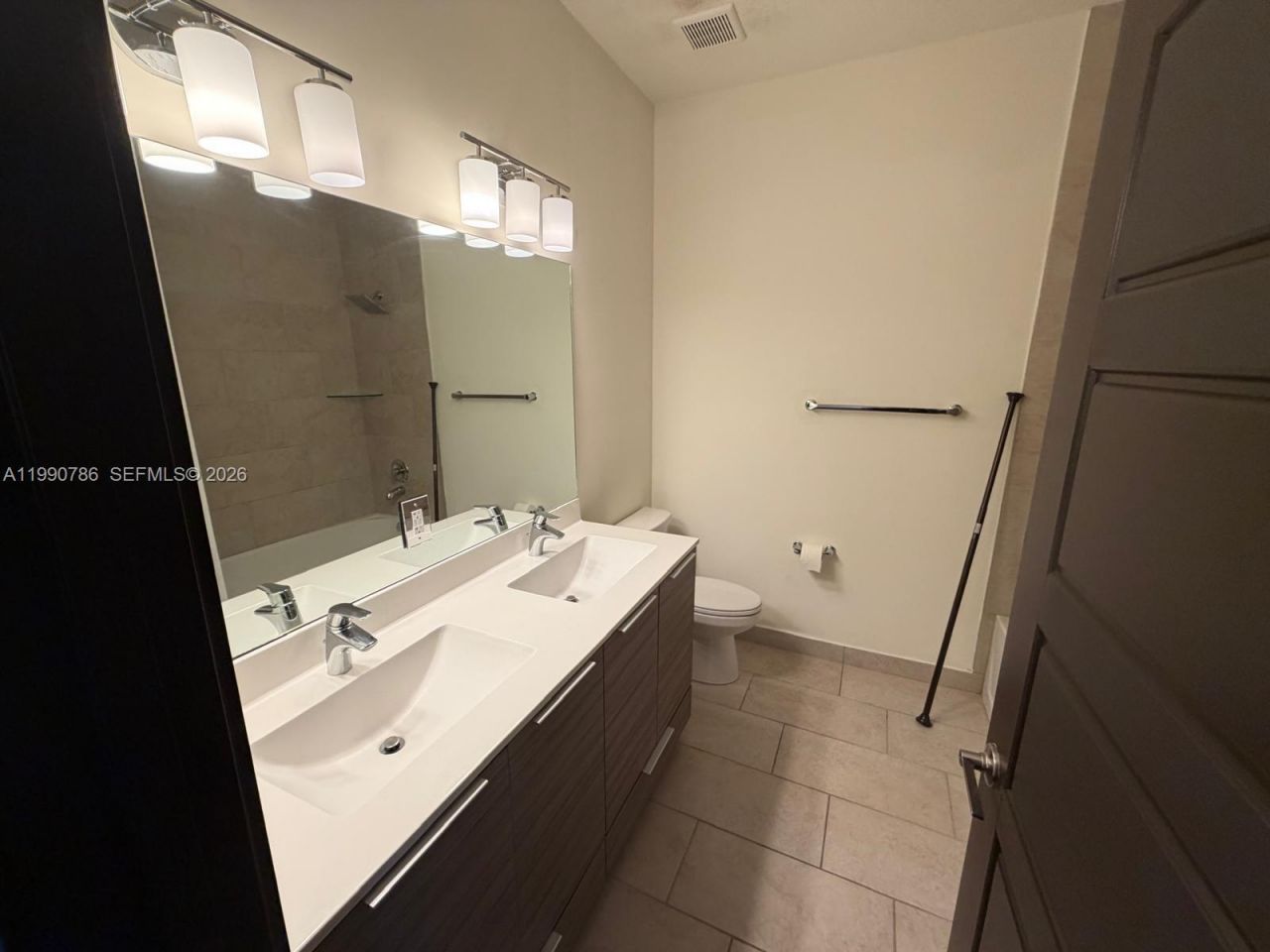 9143 NW 161st St , Unit 9143, Miami Lakes, FL 33018 Photo