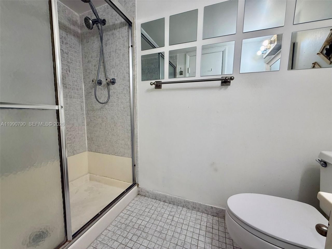 200 Leslie Dr , Unit 425, Hallandale Beach, FL 33009 Photo