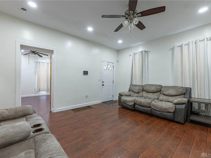 566 Wyoming Street, Dayton, OH 45410 Photo 3