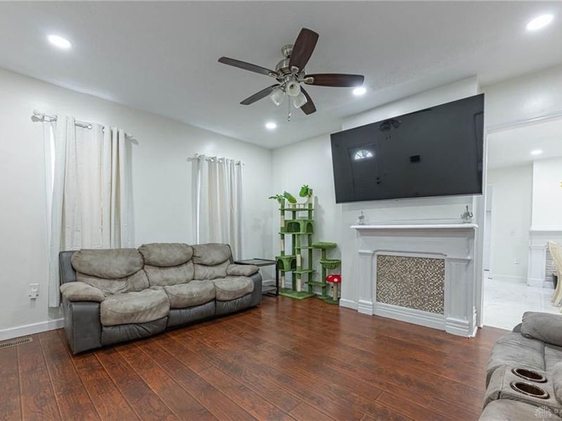 566 Wyoming Street, Dayton, OH 45410 Photo 4