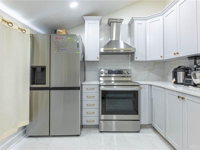 566 Wyoming Street, Dayton, OH 45410 Photo 8