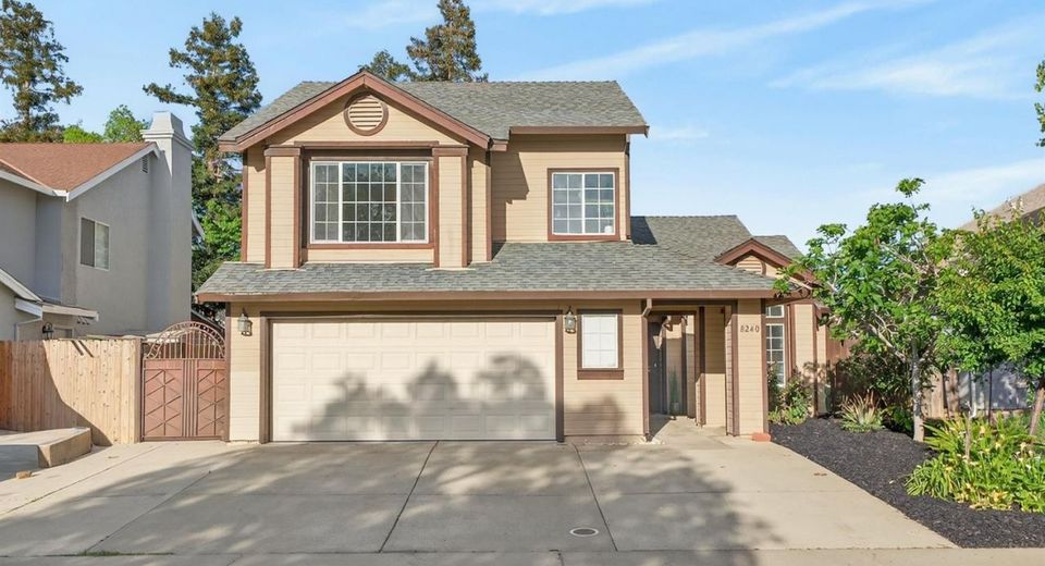 8240 Bedford Cove Way, Sacramento, CA 95828 Photo