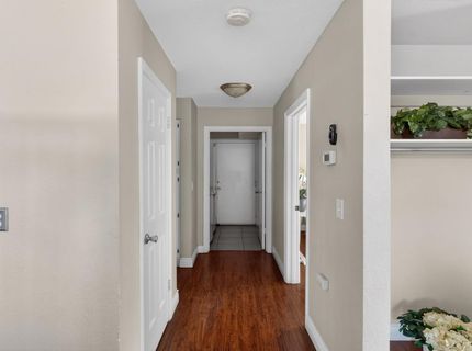 8240 Bedford Cove Way, Sacramento, CA 95828 Photo