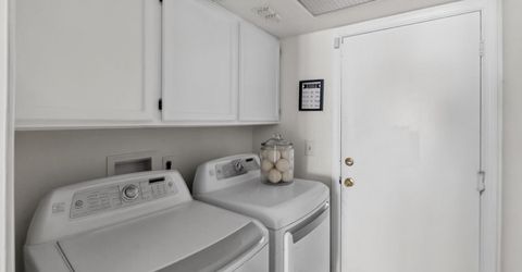 8240 Bedford Cove Way, Sacramento, CA 95828 Photo