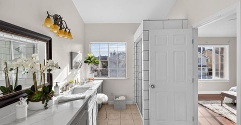 8240 Bedford Cove Way, Sacramento, CA 95828 Photo