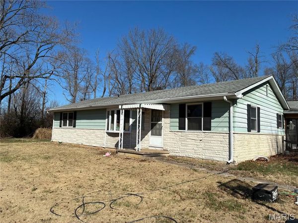 2150 Morning Star Drive, Alton, IL 62002