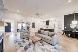 2152 Summerwood Drive photo 4