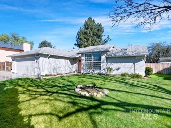 9288 W Holt St, Boise, ID 83704