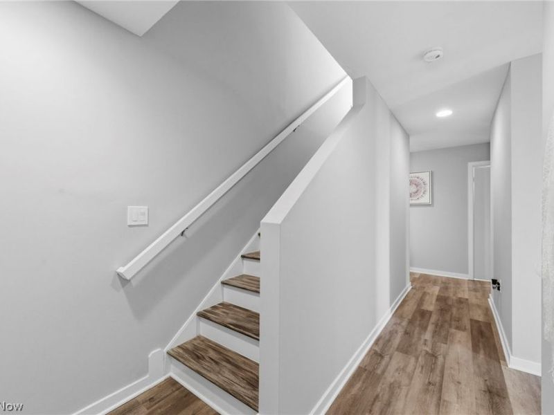 402 Jefferson Avenue, Cleveland, OH 44113 Photo 18