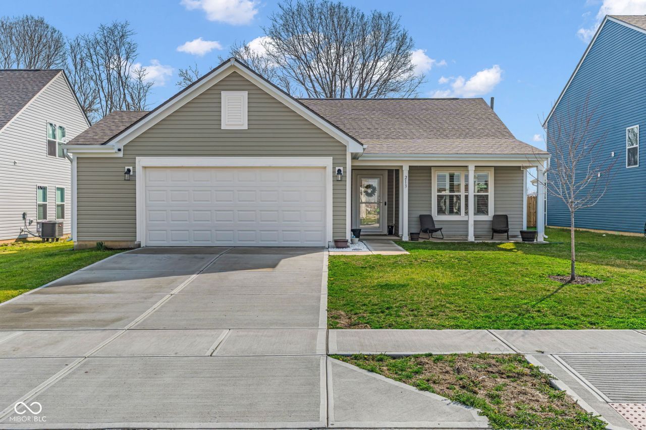 213 Drewood Drive, Trafalgar, IN 46181 Main Photo