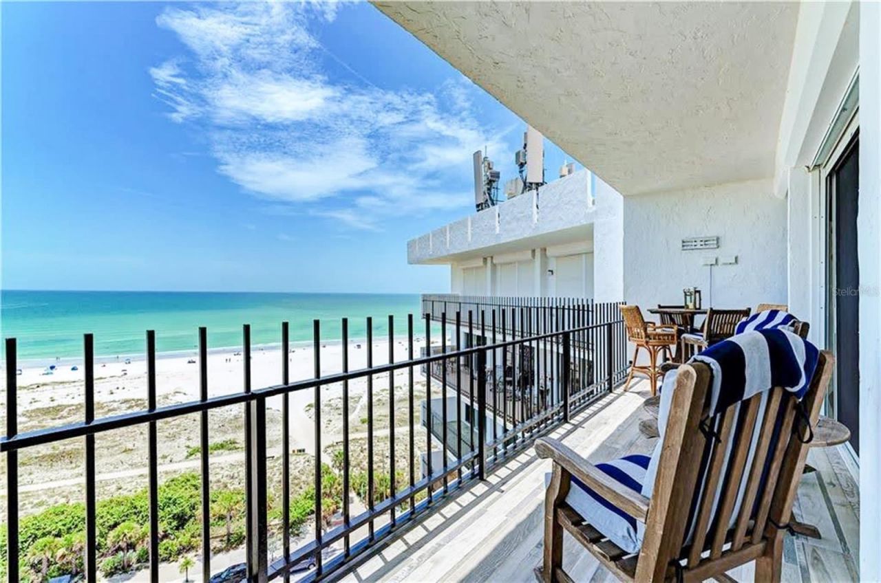1 Benjamin Franklin Drive , Unit 3, Sarasota, FL 34236 Photo