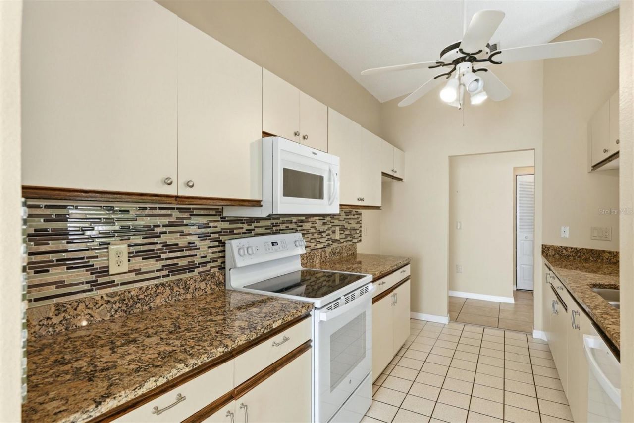 3804 41st Avenue W, Bradenton, FL 34205 Photo