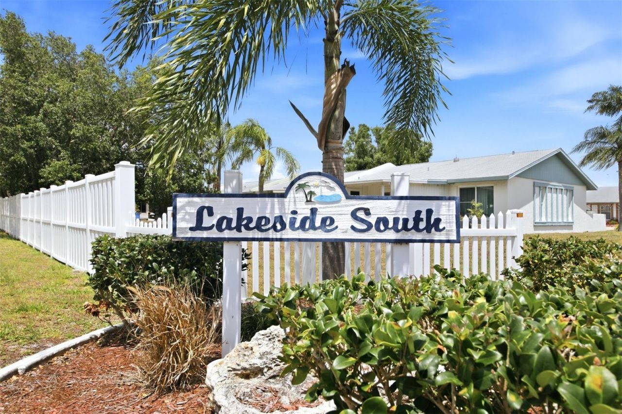 3804 41st Avenue W, Bradenton, FL 34205 Photo