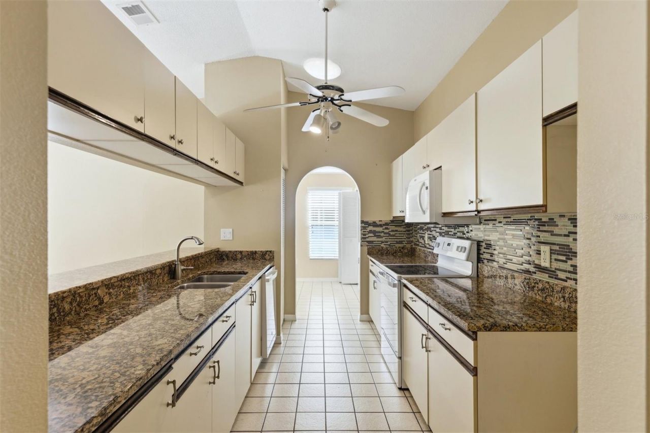 3804 41st Avenue W, Bradenton, FL 34205 Photo