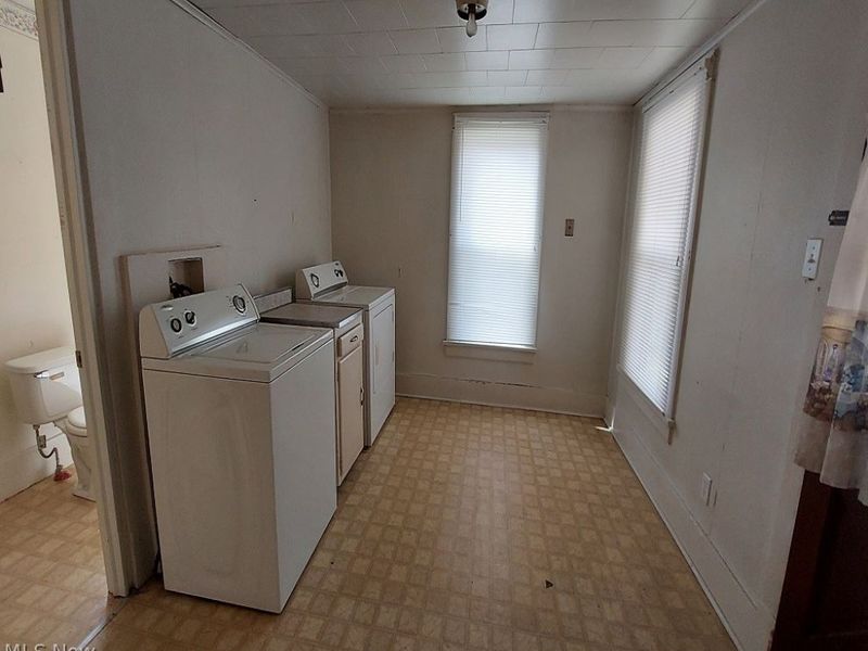 307 Freeman Street, Toronto, OH 43964 Photo 14