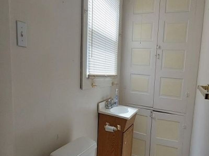 307 Freeman Street, Toronto, OH 43964 Photo 9