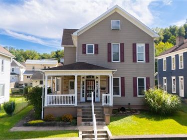 413 Bennett Street, Bridgeport, OH 43912