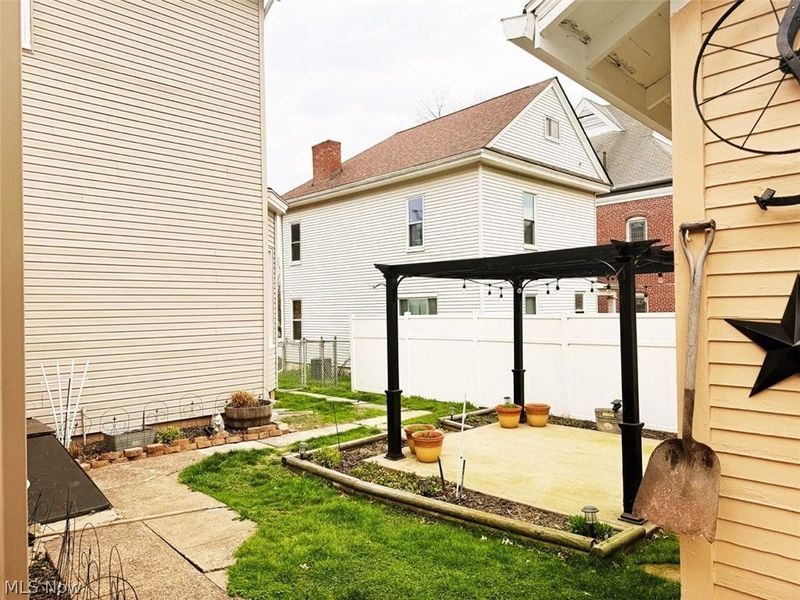 413 Bennett Street, Bridgeport, OH 43912 Photo 23