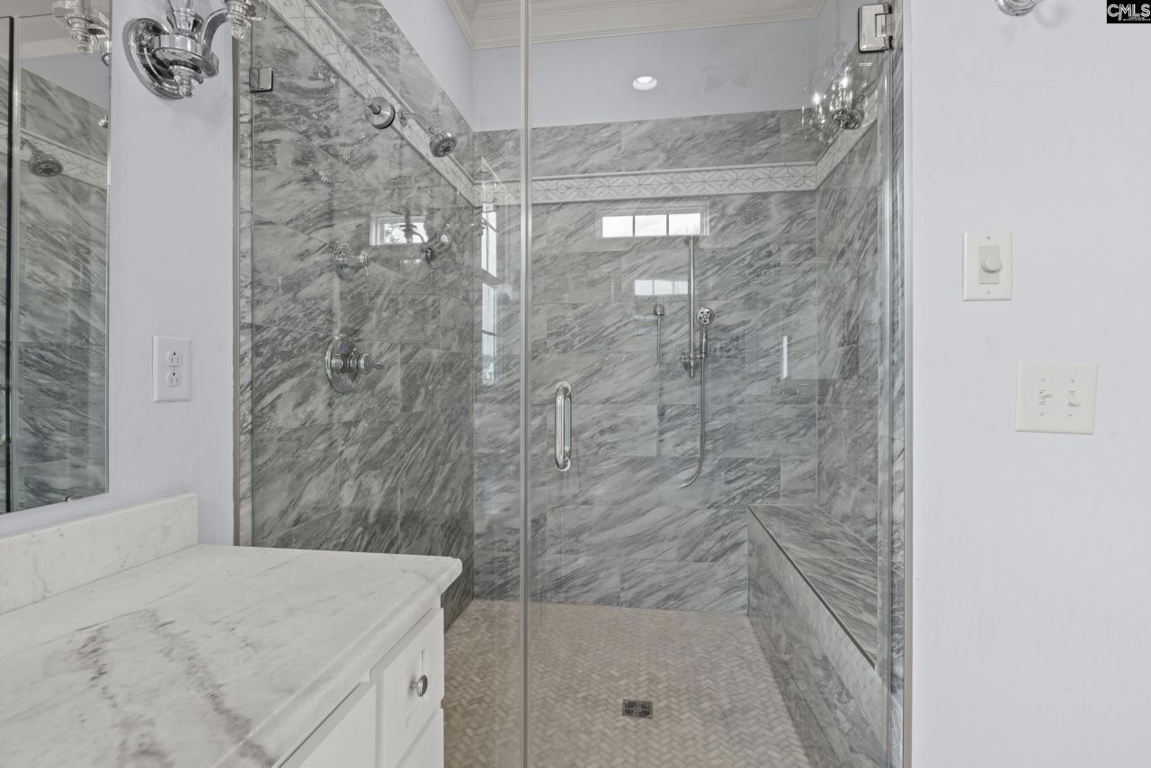 115 Ascot Drive Photo 24