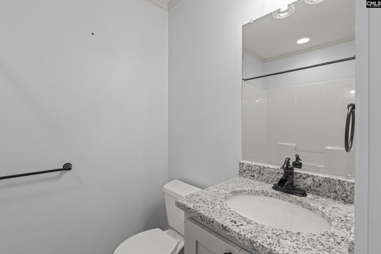 115 Ascot Drive Photo 43