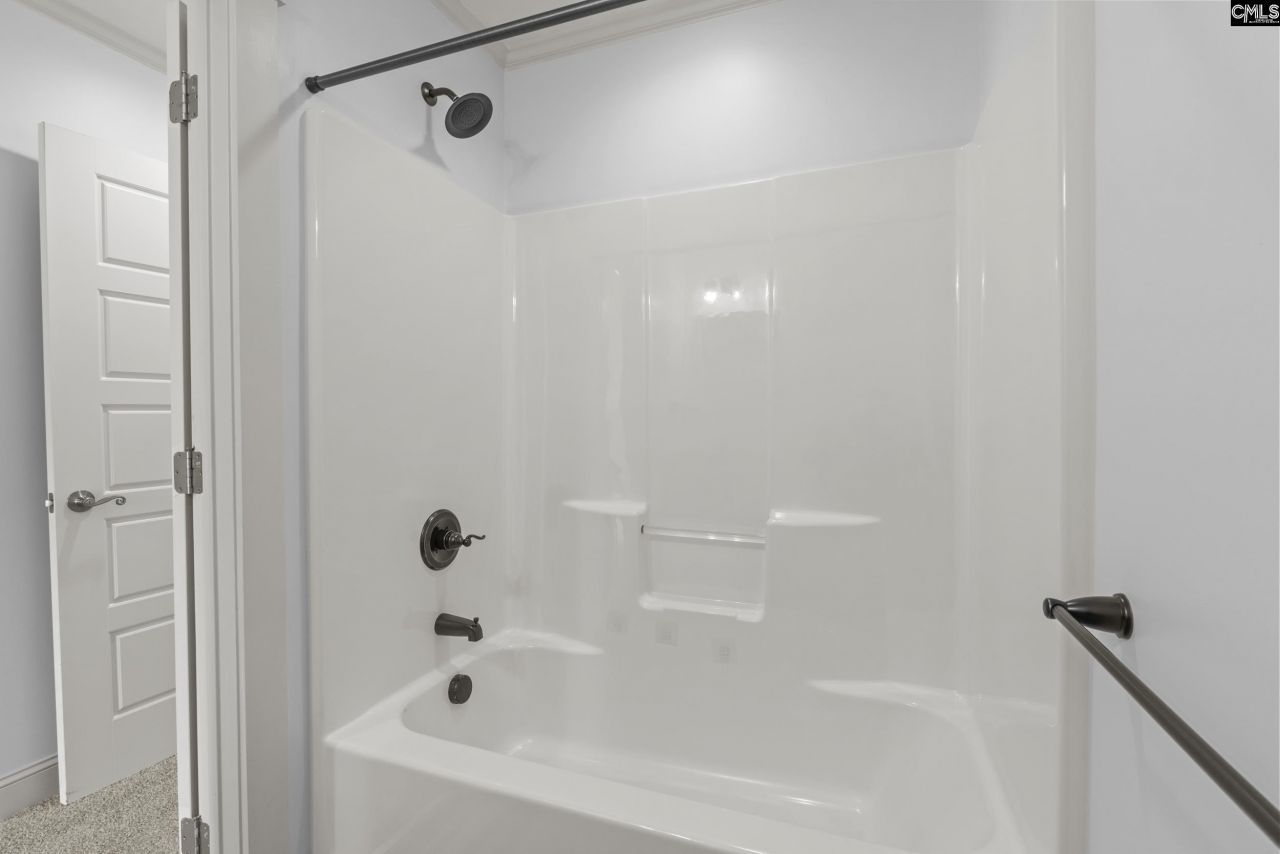 115 Ascot Drive Photo 44