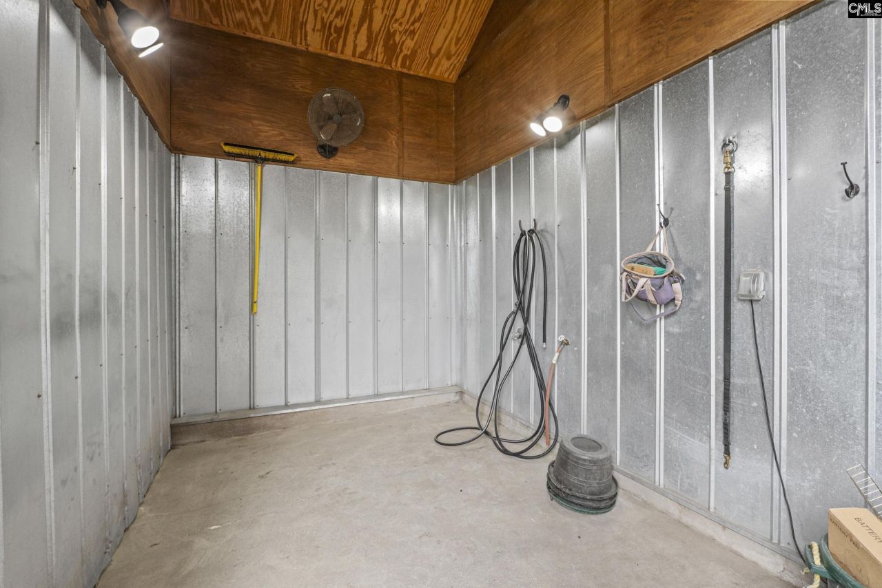 115 Ascot Drive Photo 63