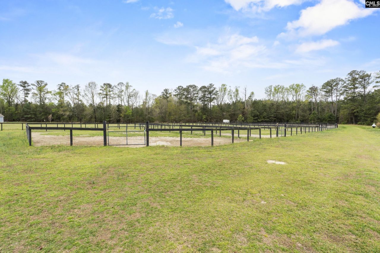 115 Ascot Drive Photo 69