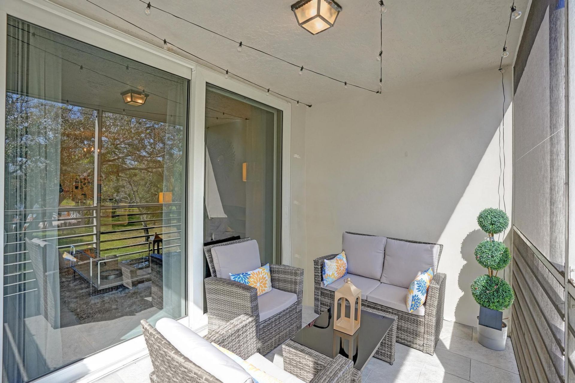 9480 Poinciana Place, Unit 304, Davie, FL 33324 Photo