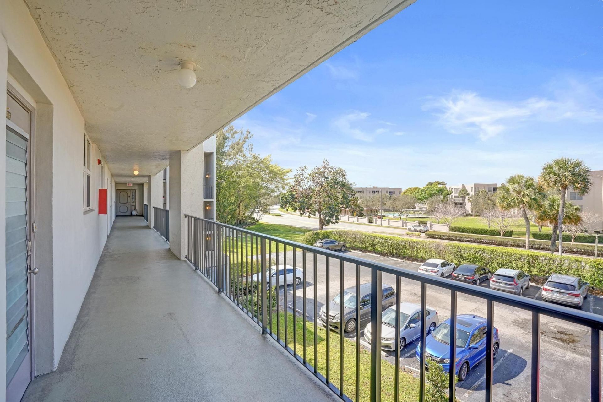 9480 Poinciana Place, Unit 304, Davie, FL 33324 Photo