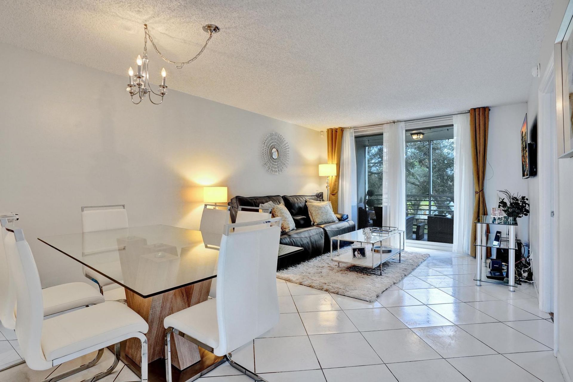 9480 Poinciana Place, Unit 304, Davie, FL 33324 Photo