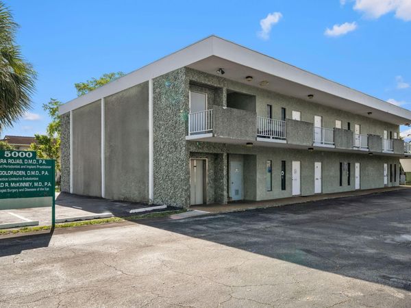 5000 Hollywood Boulevard, Hollywood, FL 33023