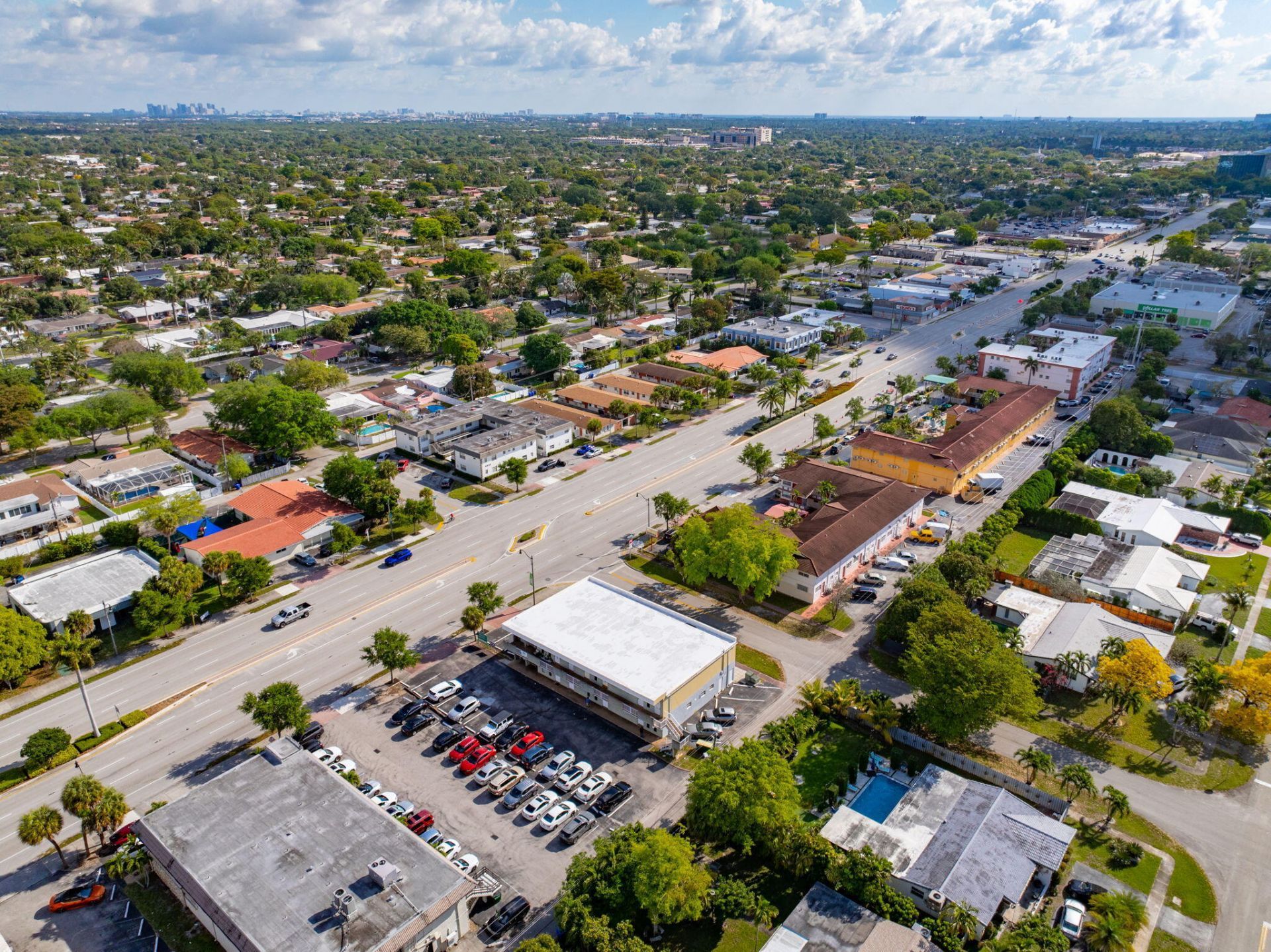 5000 Hollywood Boulevard, Hollywood, FL 33023 Photo