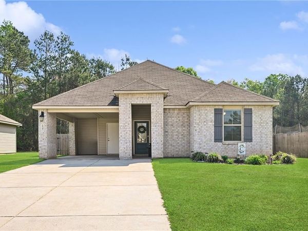 18397 FOX HOLLOW Loop, Hammond, LA 70401