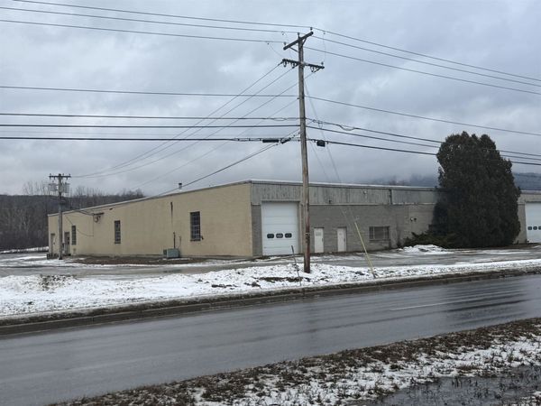 159 Phyllis Lane, Bennington, VT 05201