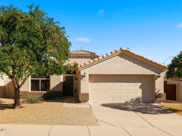 1530 E Charleston Avenue, Phoenix, AZ 85022