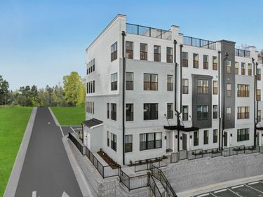 158 N White Street, Unit #200, Wake Forest, NC 27587