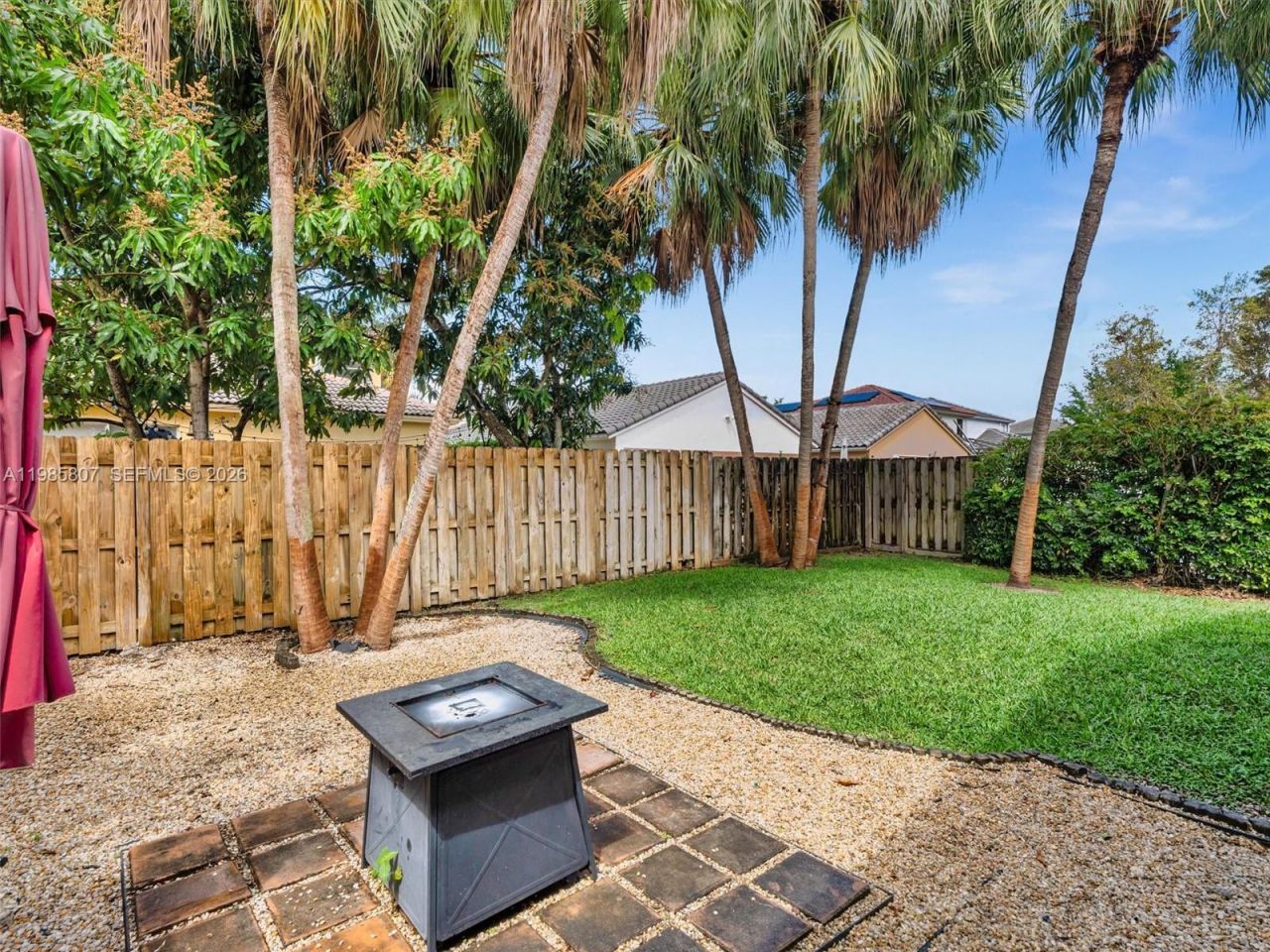 1208 NW 170th Ave, Pembroke Pines, FL 33028 Photo