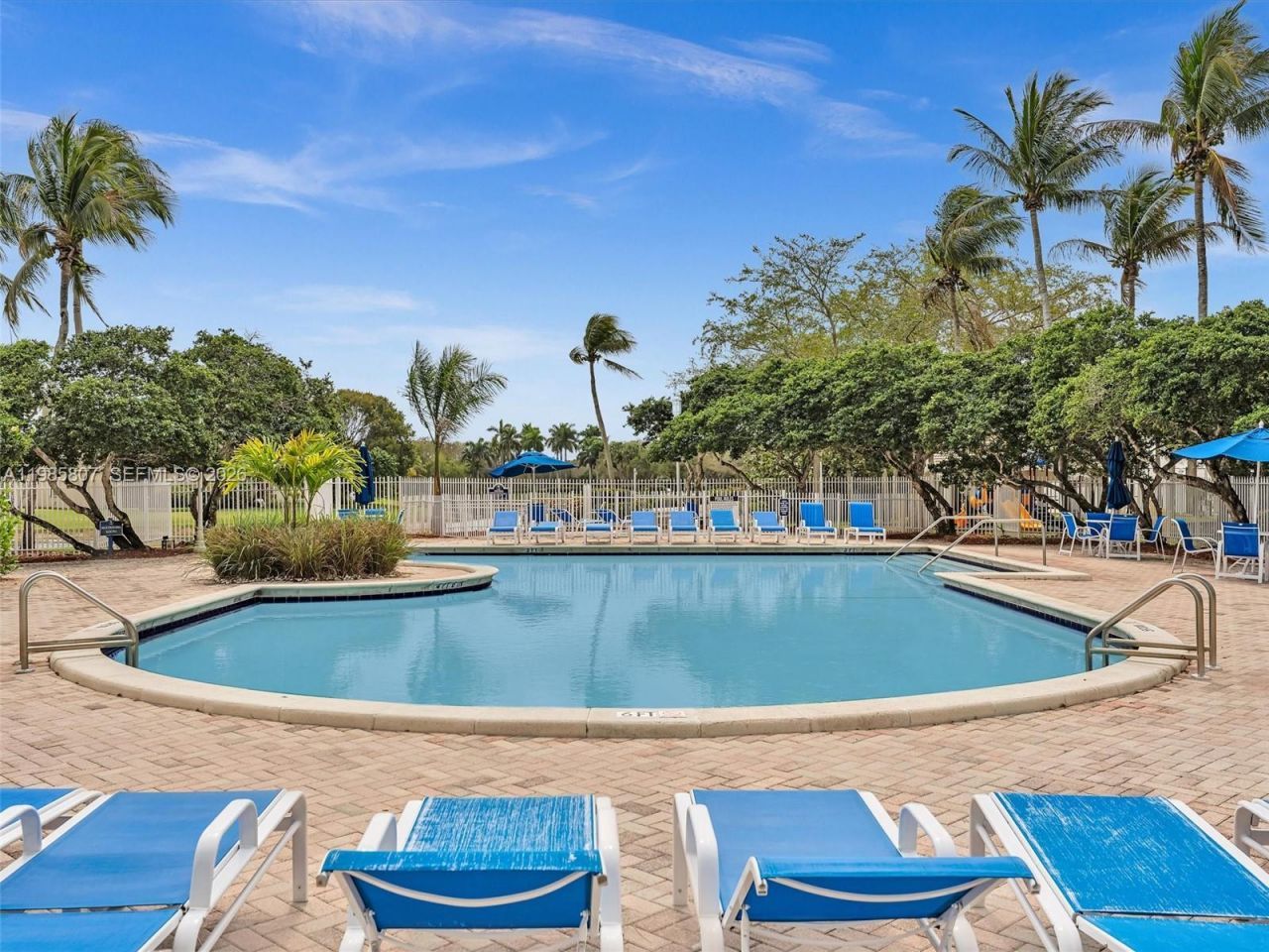 1208 NW 170th Ave , Pembroke Pines, FL 33028 Photo