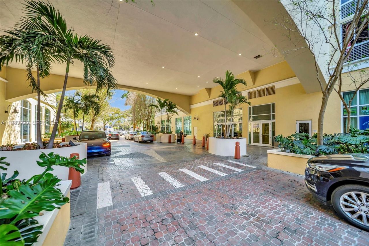 7355 SW 89th St , Unit 728N, Miami, FL 33156 Photo