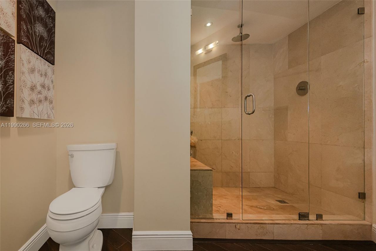 19195 NE 36th Ct, Unit 2304, Aventura, FL 33180 Photo