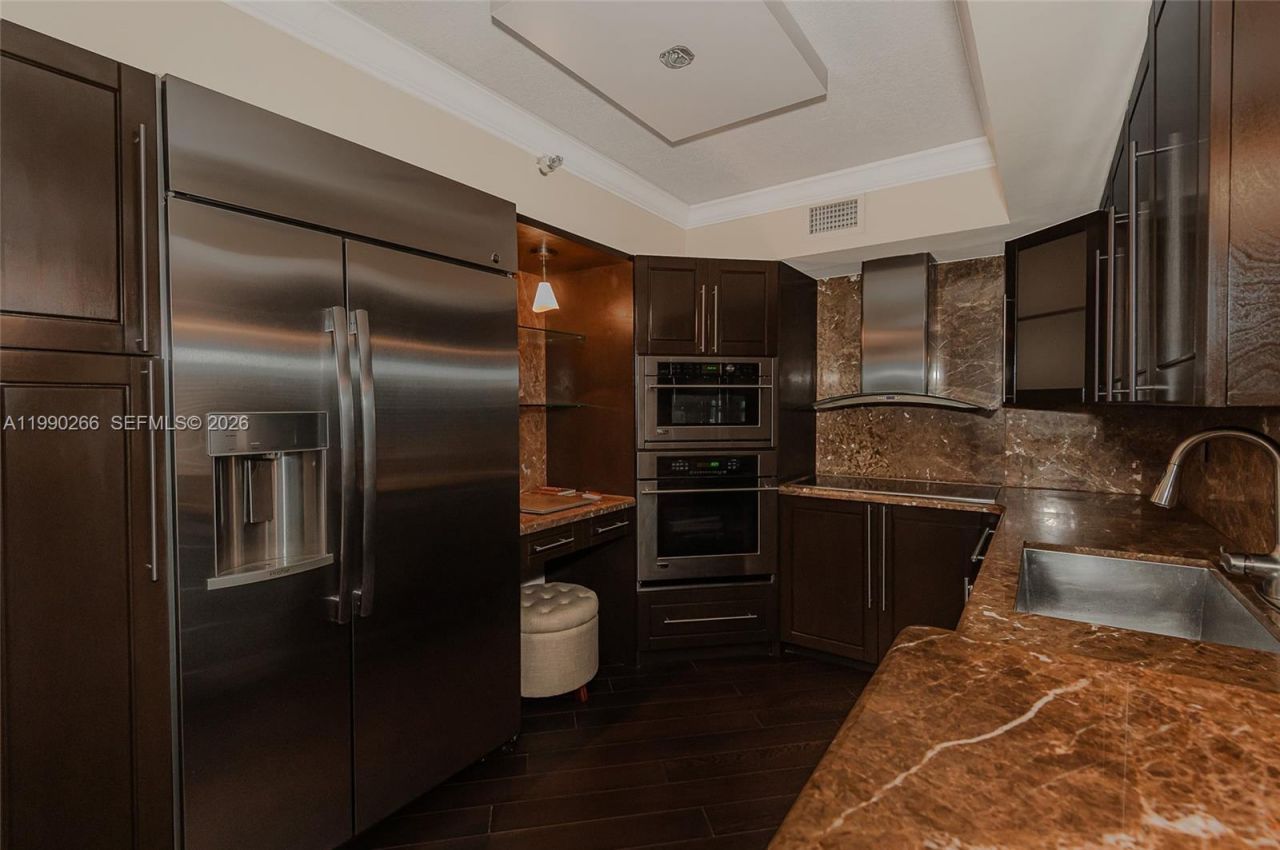 19195 NE 36th Ct, Unit 2304, Aventura, FL 33180 Photo