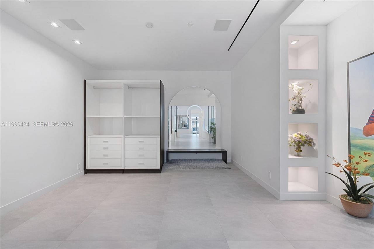 17141 Collins Ave , Unit 1801, Sunny Isles Beach, FL 33160 Photo