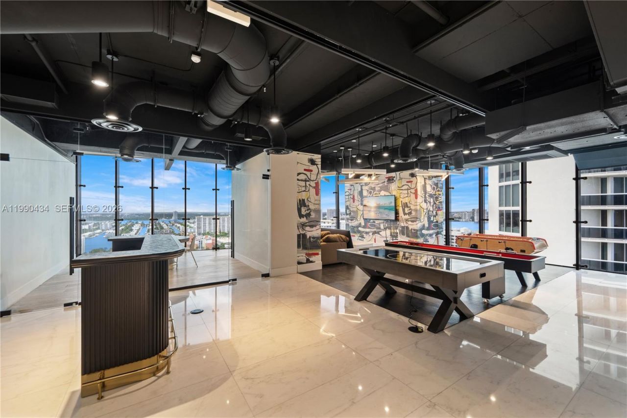 17141 Collins Ave , Unit 1801, Sunny Isles Beach, FL 33160 Photo