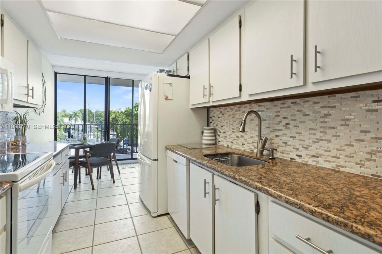 1101 River Reach Dr , Unit 209, Fort Lauderdale, FL 33315 Photo
