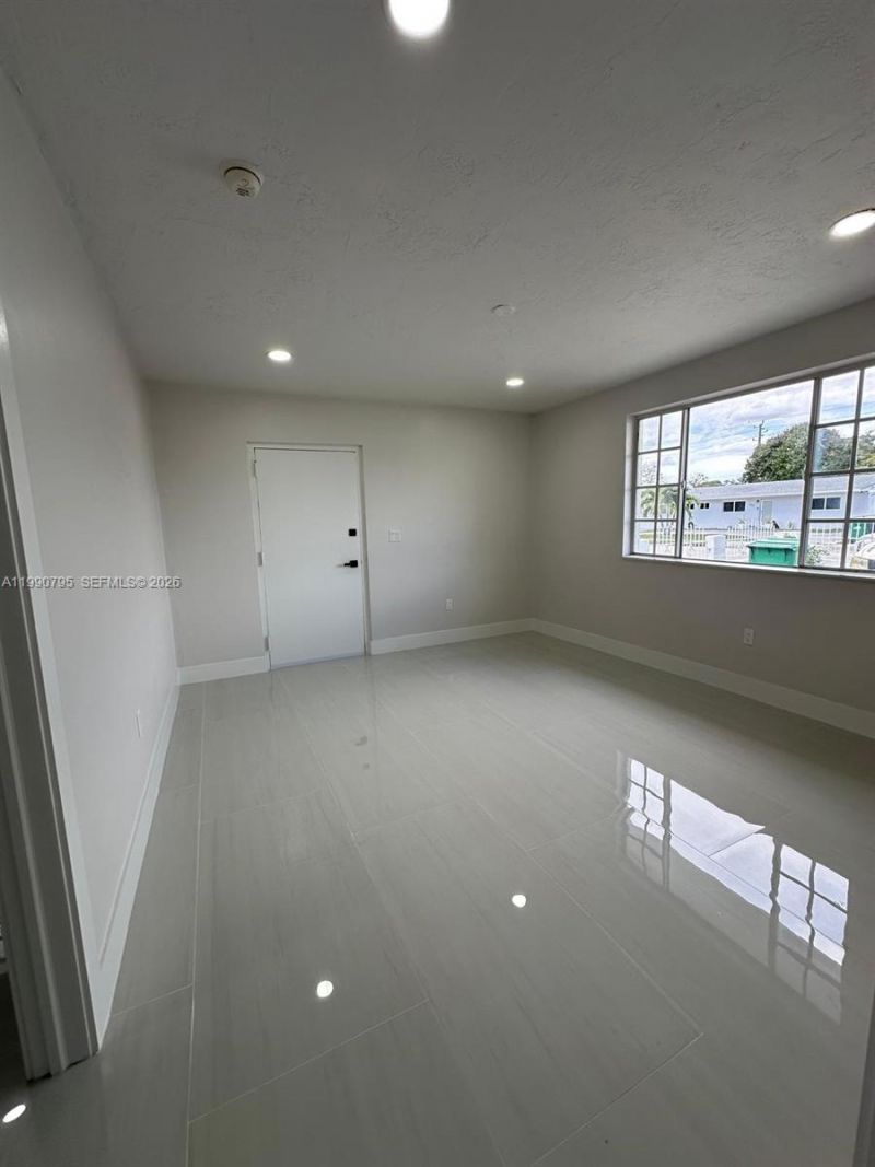 3960 NW 174th St , Miami Gardens, FL 33055 Photo