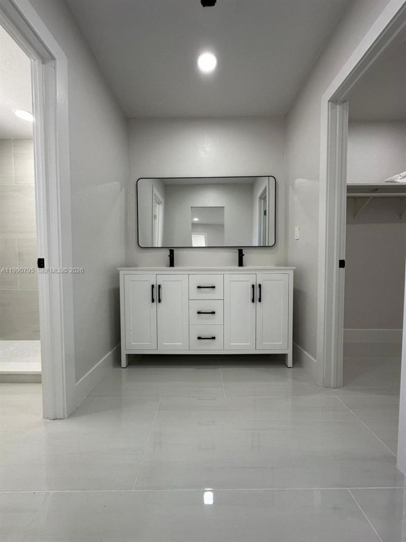 3960 NW 174th St , Miami Gardens, FL 33055 Photo