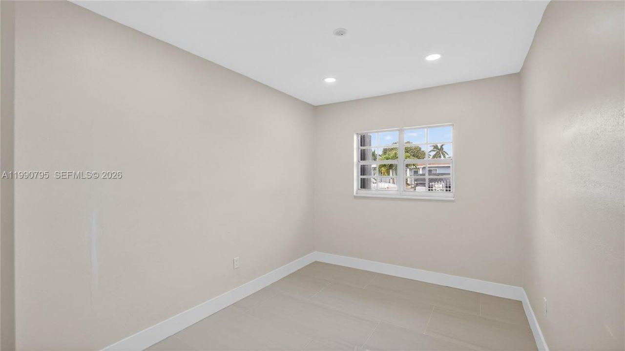 3960 NW 174th St, Miami Gardens, FL 33055 Photo