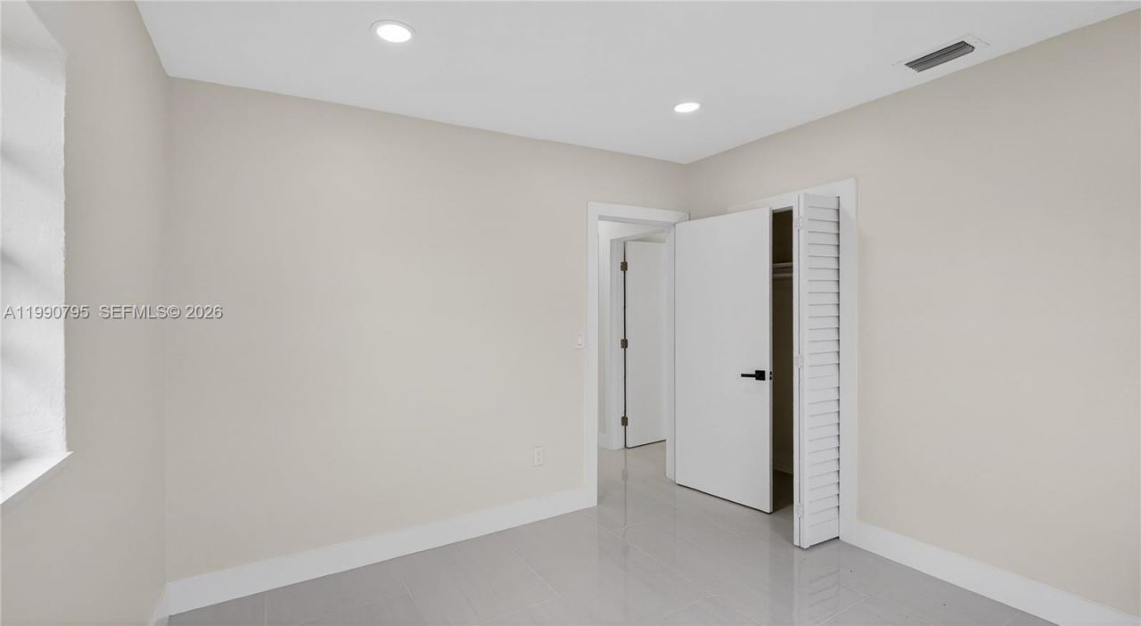 3960 NW 174th St, Miami Gardens, FL 33055 Photo