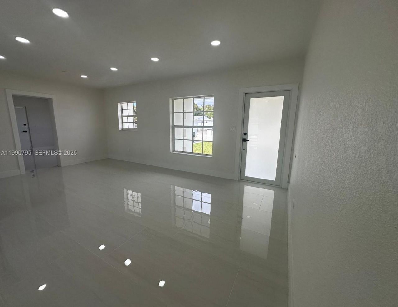 3960 NW 174th St , Miami Gardens, FL 33055 Photo