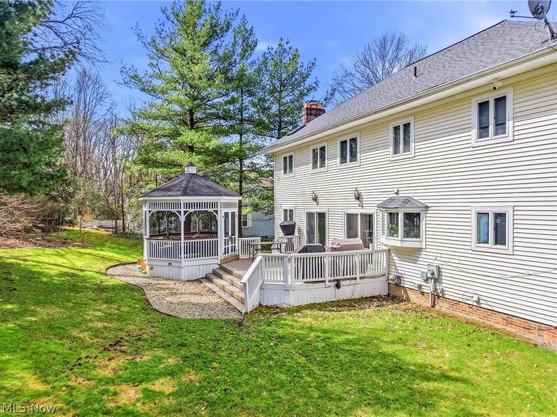 35729 Quartermane Circle, Bentleyville, OH 44139 Photo 32